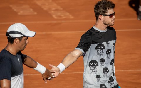 Escobar (i) es la primera vez en su carrera que supera la segunda ronda de un Gran Slam.