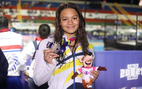 Anicka Delgado, nadadora de piscina en los 50 metros estilo libre femenil.