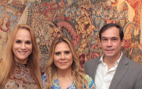 Sylka Sánchez, Iskandia Sánchez y Jorge Aguirre.