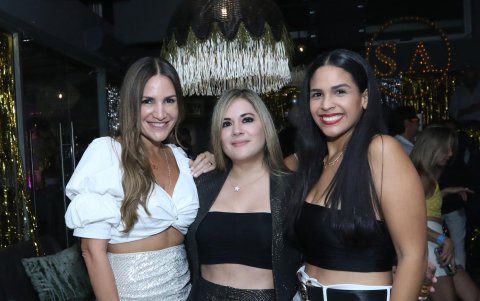 Gaby Zea, Alejandra Montoya y Alejandra  Saavedra.