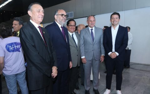 Jorge Andrade, Iván Correa, Mario Tamayo, Juan Xavier Benedetti y Francisco Jiménez.