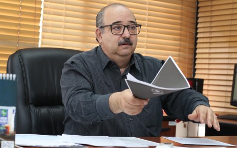 John Zambrano, secretario del COE, advierte sobre el desorden en el registro de directorios que debe ejecutar el Viceministerio del Deporte.