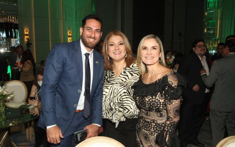 Samuel Felman, Soraya Mora y María Cecilia Mieles.
