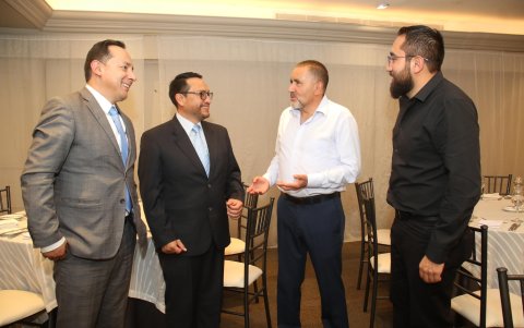 Áxel Yépez, Lauro Cordero, Luis Vera y Luis Vera.