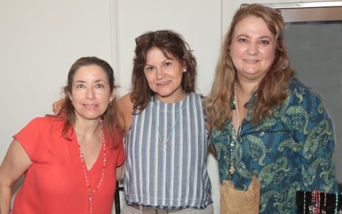 Rossana Miraglia, Cynthia Ycaza e Isabel Gómez de Ycaza.