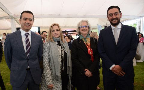 Genaro Baldeón, Paula Miranda, Raquel Serur y Daniel Legarda.