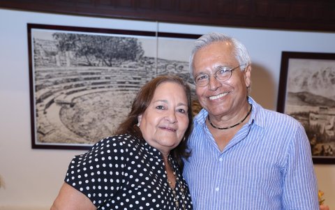 Ligia de Bolaños y  Roberto Bolaños.