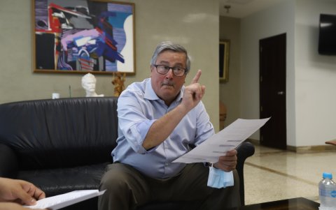 Roberto Gilbert ha sido asambleísta alterno y concejal de Guayaquil.