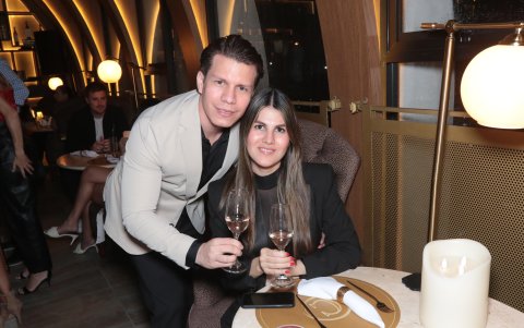 Santiago Camposano y Gabriela Lara.