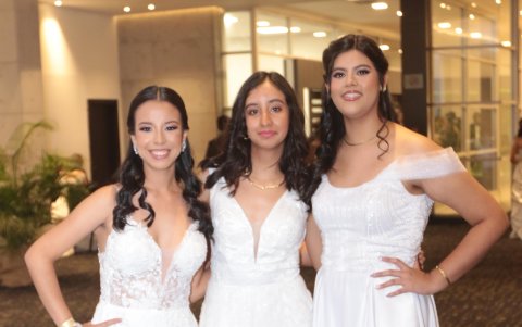 Alison Mosquera, Mariuxi de la Esse y Valeria Aguirre.