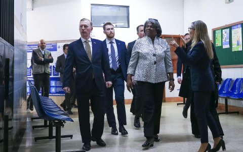 Ecuador y Estados Unidos convinieron este miércoles en reafirmar en el Consejo de Seguridad de Naciones Unidas su rechazo a la guerra de Rusia en Ucrania y en encontrar una propuesta a la situación de Haití, así como impulsar con urgencia la agenda de mujer, paz y seguridad.