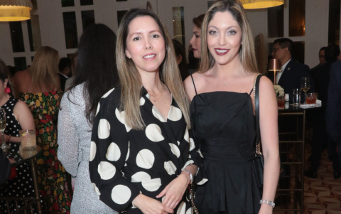 Alexandra Álvarez y María José Samaniego.