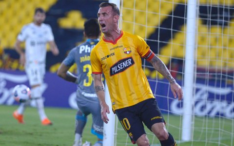 El Kitu Díaz cautivó a la afición del Ídolo por sus lujos sobre el campo de juego.