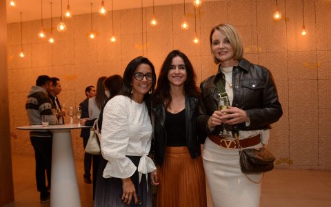 Martha Armendáriz, Camila Lanusse y Janet Hinostroza.