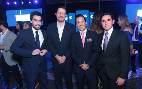 Ricardo Avellán, Diego Zuloaga, Daniel Torres y Cristhian Mosquera.