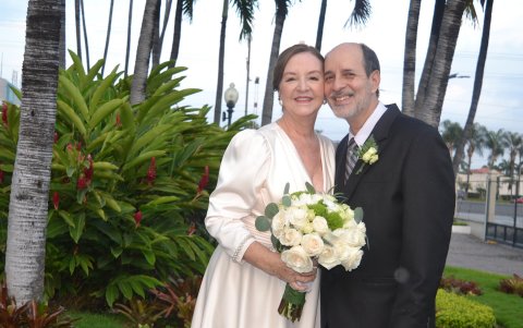 Felipe Ycaza Cepeda y Lupita Fuentes Estarellas festejaron con una íntima reunión.