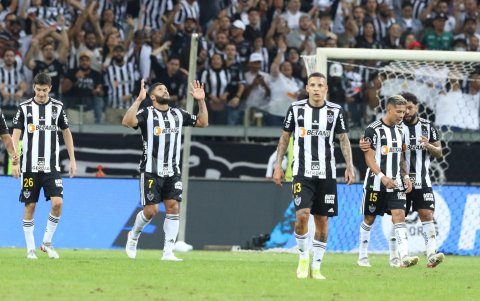 Atlético Mineiro suma un punto en la Copa Sudamericana 2025.