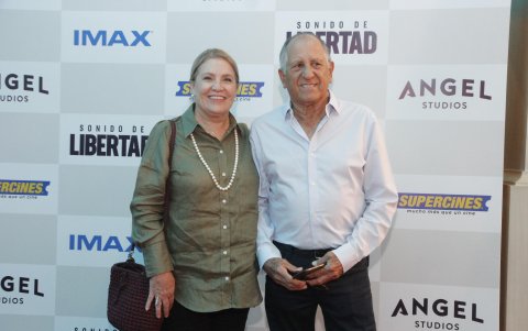 Patricia Baquerizo  y Juan Carlos Reyes.