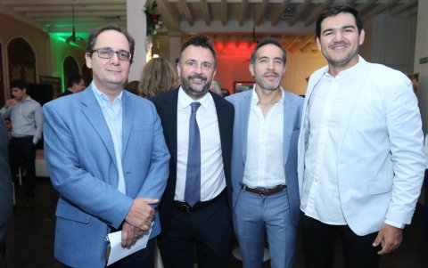 Giovanni Ginatta, Salvatore Foti, Saúl Pacurrucu y Renato Terán.