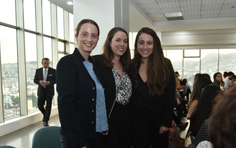 Valentina Morillo, Kirina González y Camila Mateus.