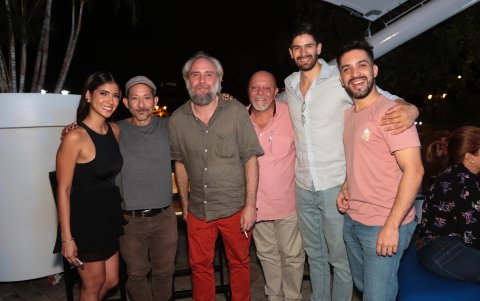 Pamela Sambrano, Alejandro Fajardo, Sebastián Sánchez Amunategui, Ramón Barranco, César Morales y Jeff Nieto.
