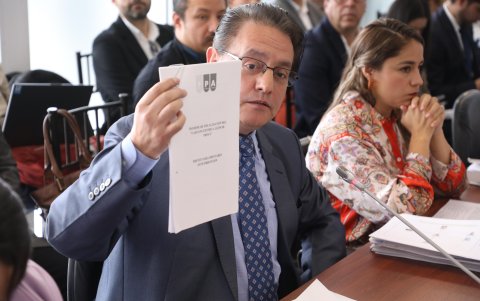 Fernando Villavicencio presidió la Comisión de Fiscalización.