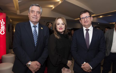 Patricio Donoso, Thalía Flores y David Molina.