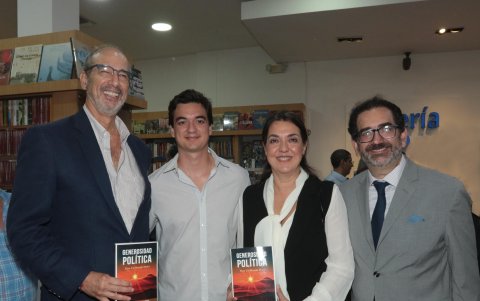 Bruno Faidutti, Luis Eduardo García, Caterina Costa de García y Luis García.