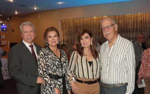 Augusto Aguirre, Guillermina Ortega de Aguirre, Rocío Cornejo de Ledesma y Alfredo Ledesma.