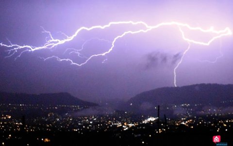 Este domingo 22 de octubre de 2023, se registró una tormenta eléctrica acompañada de una fuerte lluvia.