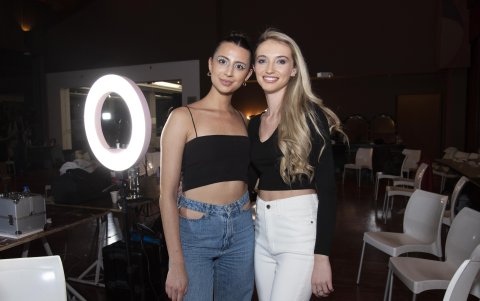 María Emilia Worm y Andrea Penaherrera.