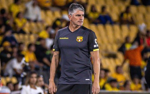 Diego López seguirá en Barcelona para el 2024.