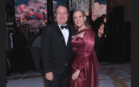 Patricia Ugarte y César Ullauri.