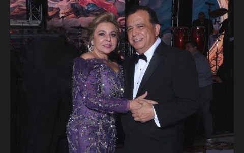 Alfredo Castro Patiño y Gina de Castro.