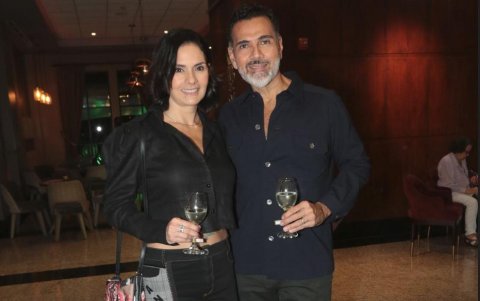 Mercedes de Luna y Henry Luna.