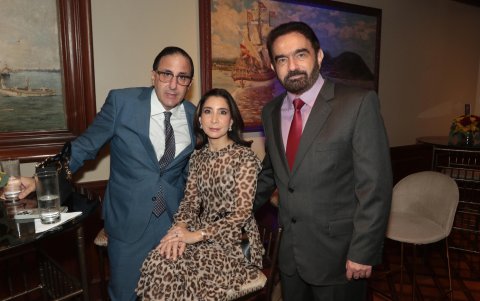 Francisco Dassum, Elena de Dassum y José Antón.