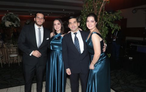 Xavier González, Vanessa Ycaza, Michael Neira y Melissa Ycaza.