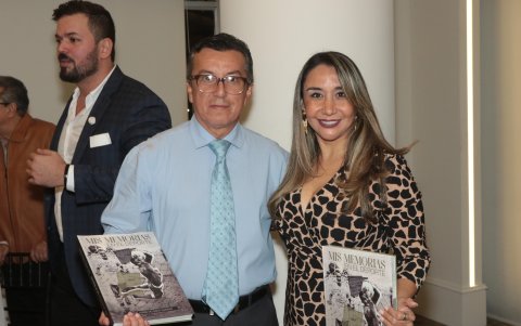 César Torres y Natalia Jara.