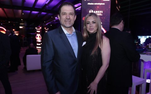 Andrés Valdivieso y Karina Vásconez.