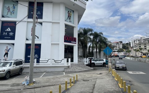 Crecimiento. Marcas como Marathon siguen aumentando su número de outlets.