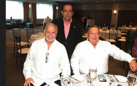 Eduardo Negrón, Mario Patiño y Werner Campoverde.