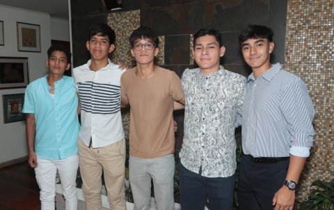 Sebastián Cáceres, Didier y Leonardo Cangá, Gustavo Lara y Mateo Salas.