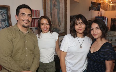 Sebastián Hedian, Margarita Rojas, Mila Hedian y Laura Echeverría.