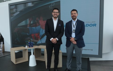 Santiago Mena y Andrés Cadena.