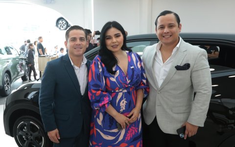 Jean Pinto, Sammy Solís y Francisco Pera.