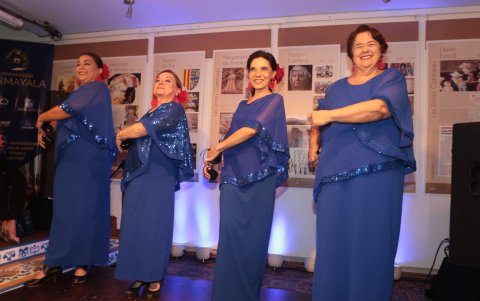 Alexandra Galarza, Patty Salcedo, Yamel Farhat y Dora Del Barco.