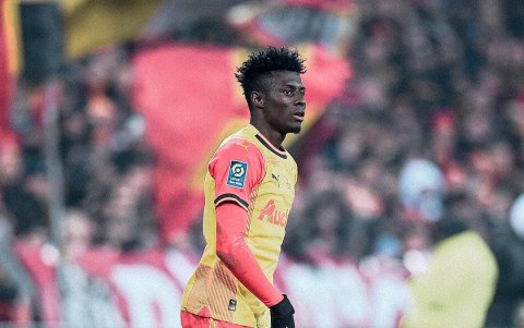 Jhoanner Chávez llega actuando en la variante en la Europa League