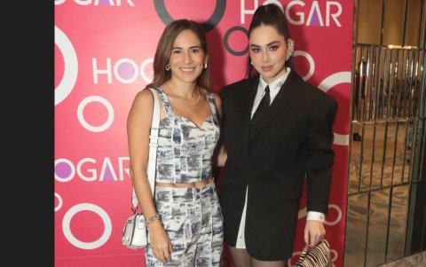 Viviana Pazmiño y Fiorella Solines.