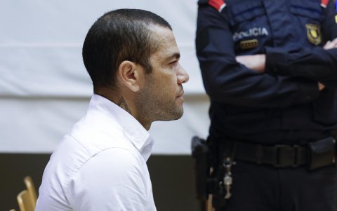 El exjugador brasileño del FC Barcelona Dani Alves, durante el juicio por la violación de una mujer