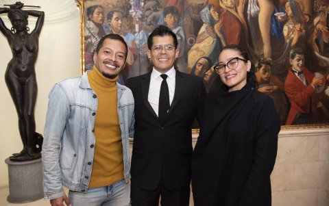 Daniel y Sebastián Salazar acompañados de Sandy Carreño.